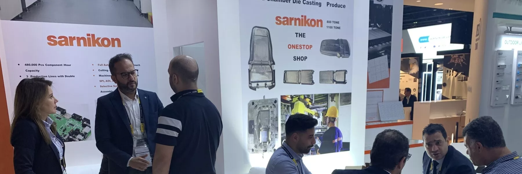 Dubai Light Middle East Fuarını başarı ile tamamladık.